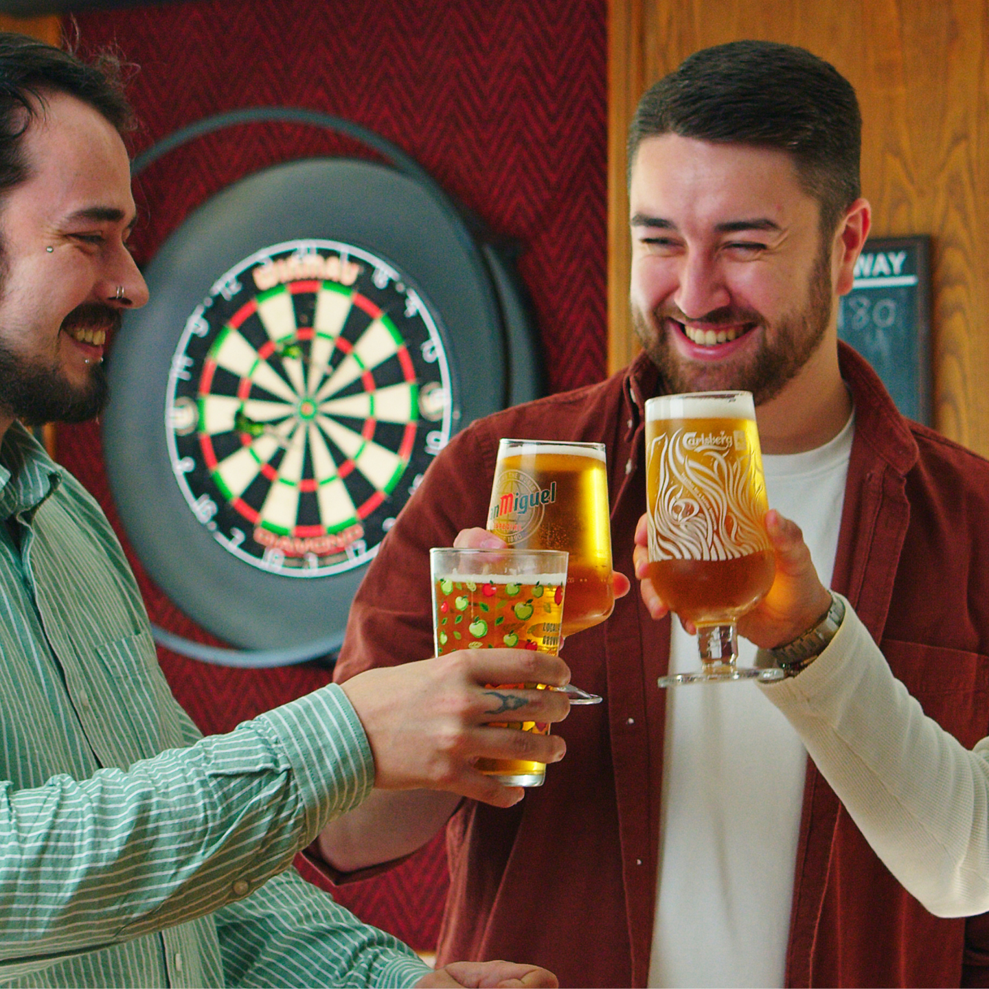 Raise a glass This Father's Day at The Golden Lion in Coedpoeth, Wrexham!